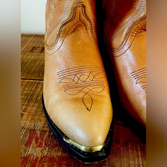 Vintage Inspired Leather Cowboy Boots❤️🏜️🌵 - Picture 9 of 11